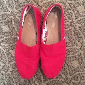Red TOMS